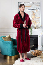 Load image into Gallery viewer, Men&#39;s Shawl Collar Fleece Robe
