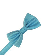 Load image into Gallery viewer, A Light blue pre-tied bow tie with a fine herringbone pattern, shown on a plain white background.
