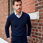 Charger l'image dans la galerie, Men's Natural Merino Wool, V-Neck Sweater
