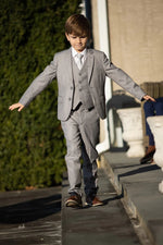 Charger l'image dans la galerie, "Leo" Kids 5-Piece Suit
